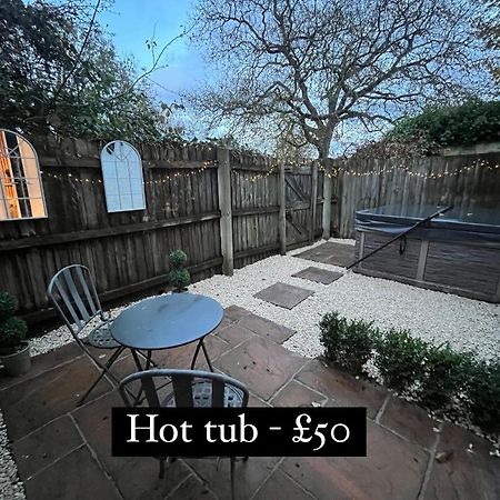 Apartamento The Hideaway, Hot Tub Henley-in-Arden Exterior foto